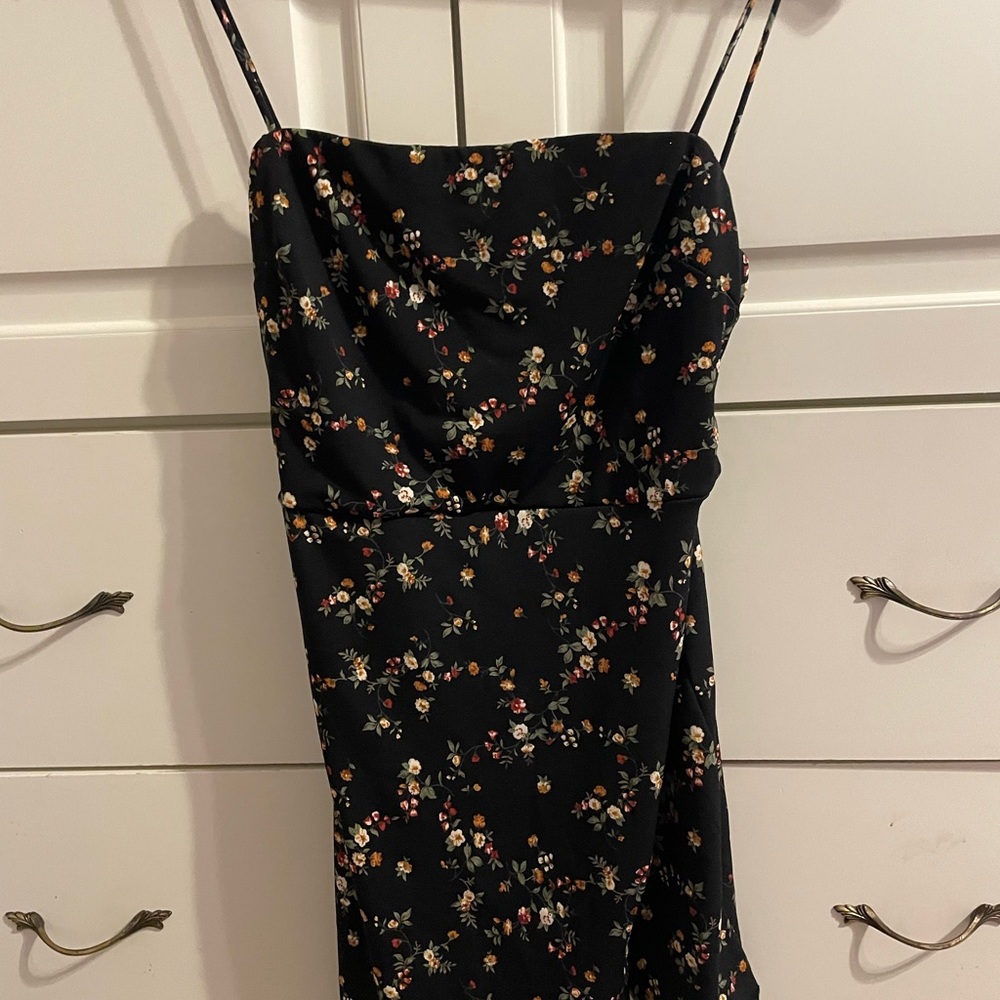 Black/Floral Boutique Dress